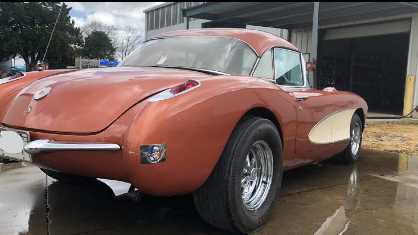 1st Image of a 1957 CHEVROLET CORVETTE