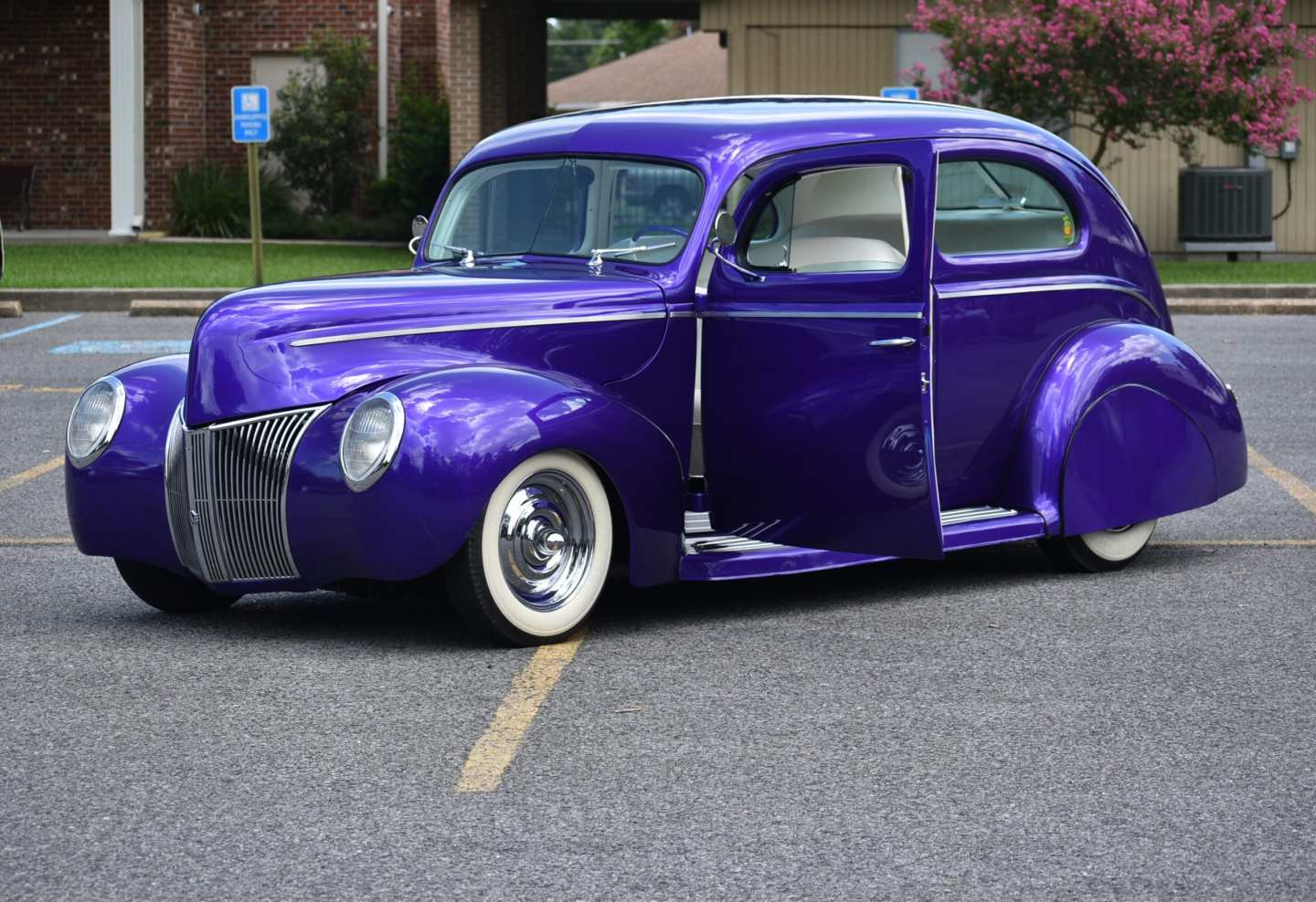 1st Image of a 1940 FORD SEDAN