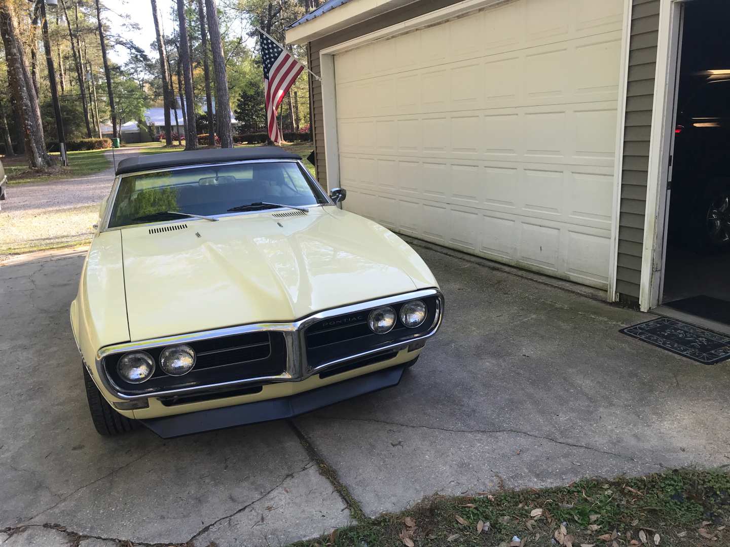 2nd Image of a 1968 PONTIAC FIREBIRD