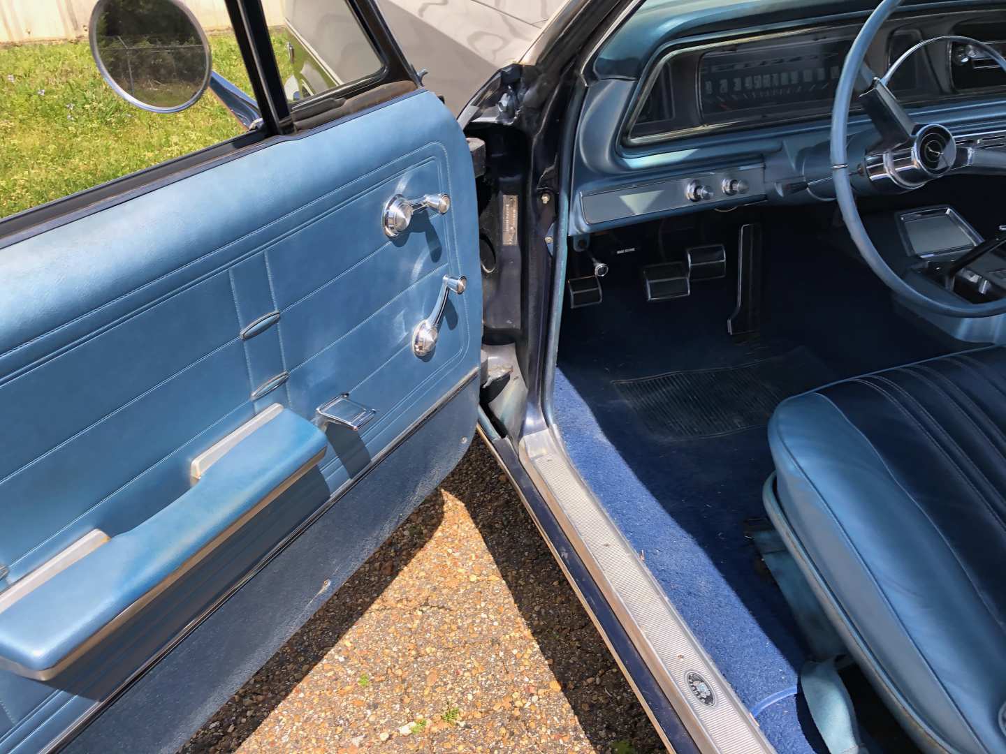 5th Image of a 1966 CHEVROLET IMPALA SS