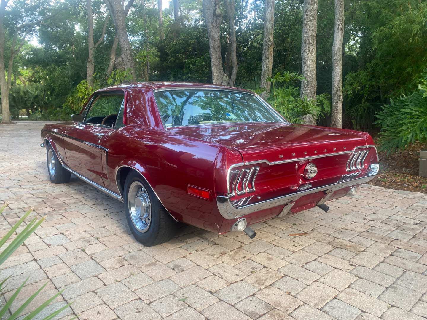 1st Image of a 1968 FORD MUSTANG