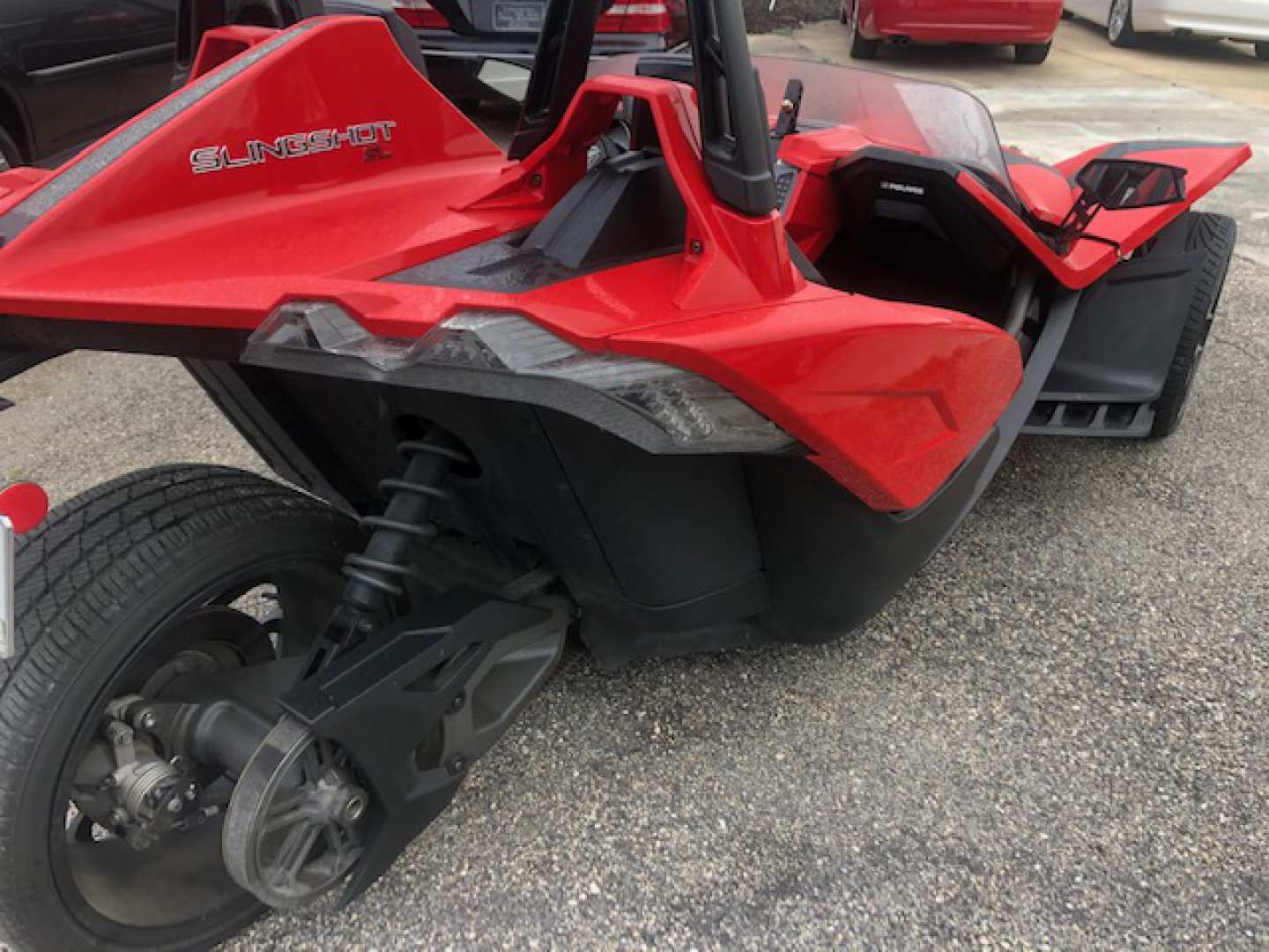 2nd Image of a 2016 POLARIS SLINGSHOT SL