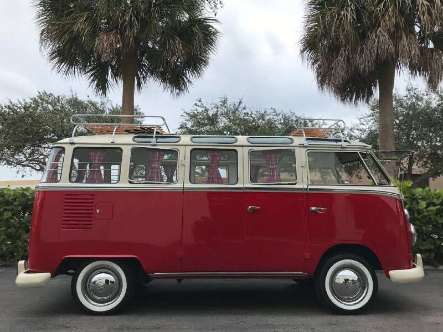 1st Image of a 1974 VOLKSWAGEN 23 WINDOW SAMBA