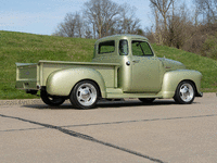 Image 2 of 10 of a 1949 CHEVROLET 5 WINDOW TRUCK
