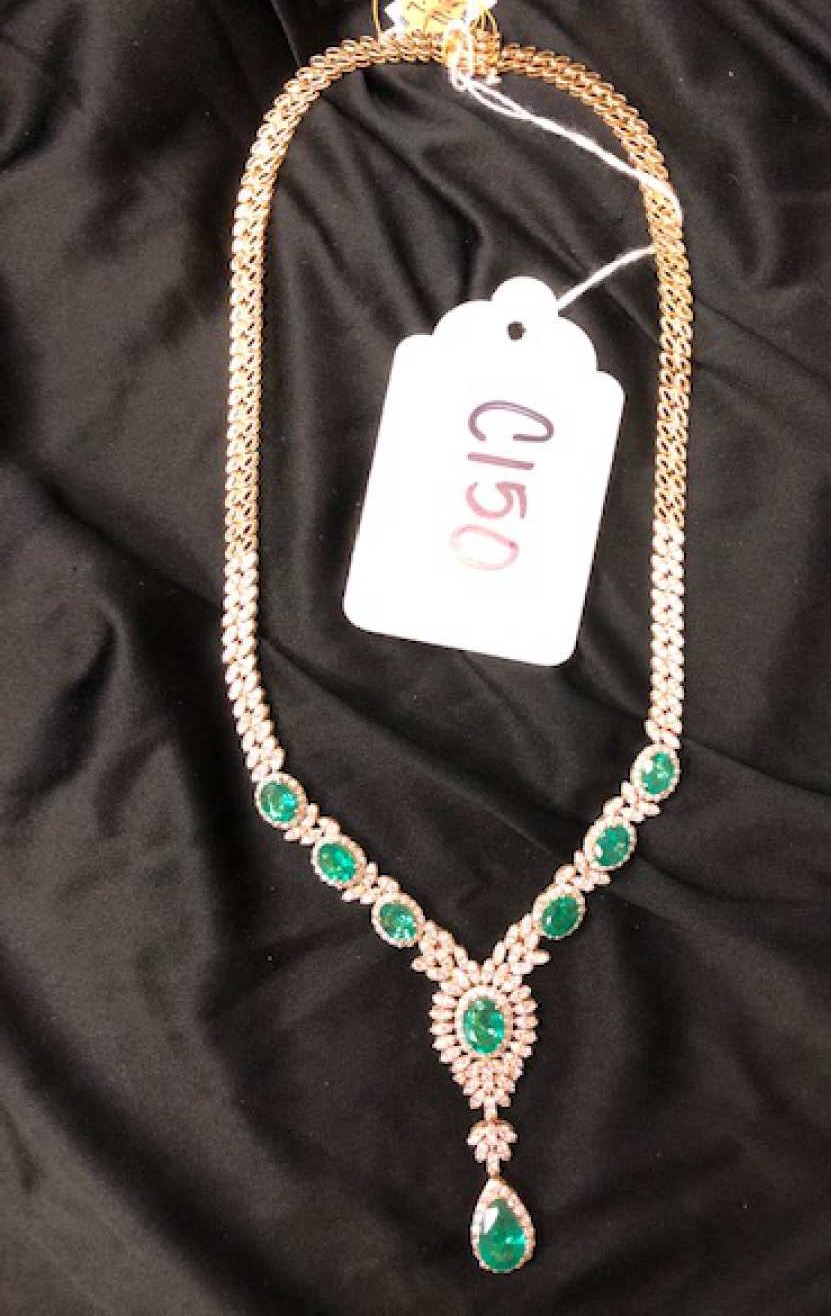 1st Image of a N/A EMERALD AND DIAMOND NECKLACE