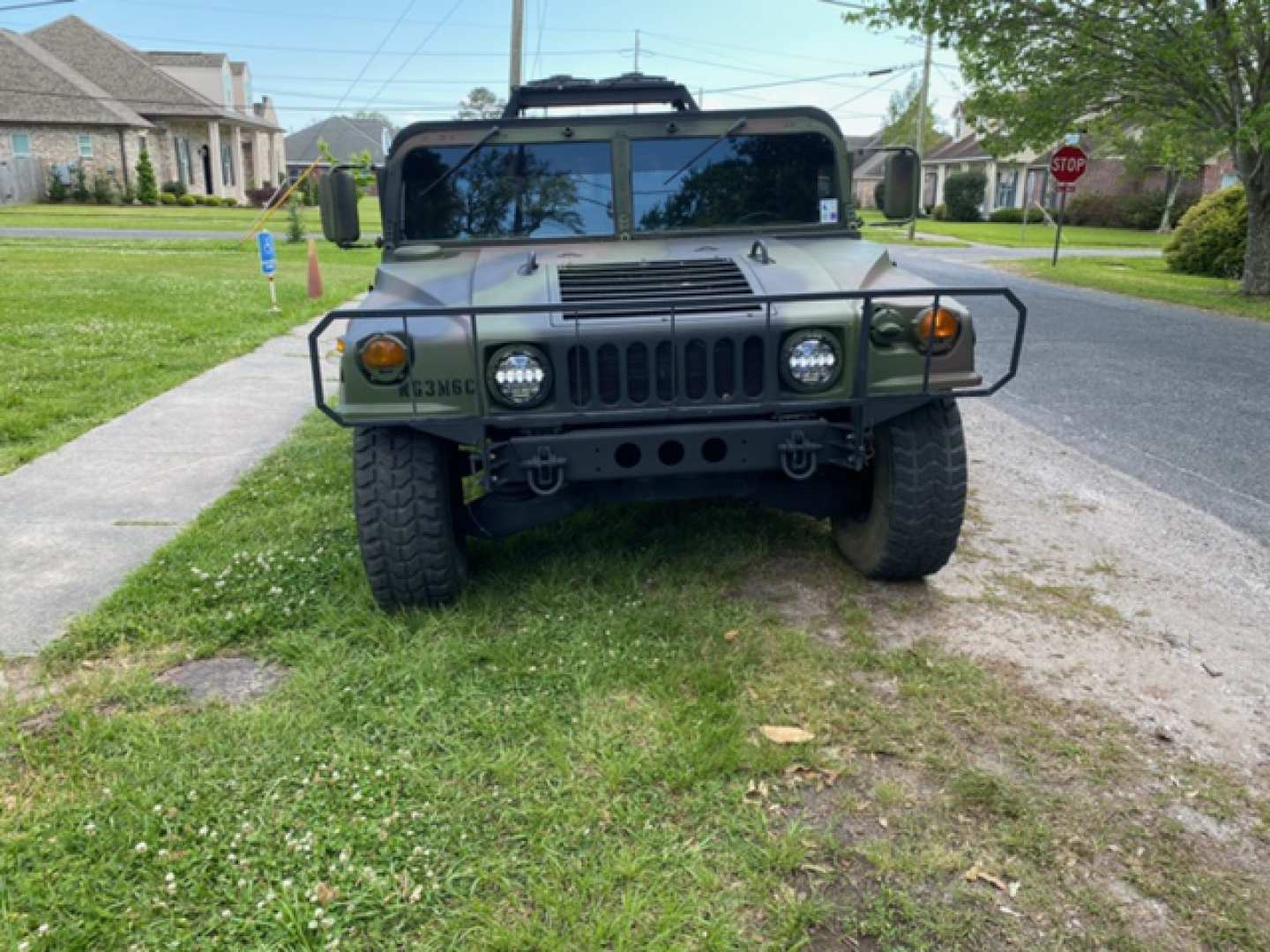 3rd Image of a 1990 M998 HUMVEE