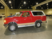 Image 3 of 14 of a 1989 FORD BRONCO XLT