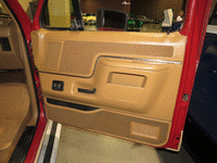 Image 11 of 14 of a 1989 FORD BRONCO XLT