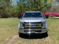 Image 2 of 10 of a 2017 FORD F-550 F SUPER DUTY