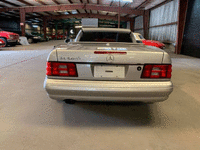 Image 8 of 11 of a 2000 MERCEDES-BENZ SL-CLASS SL500