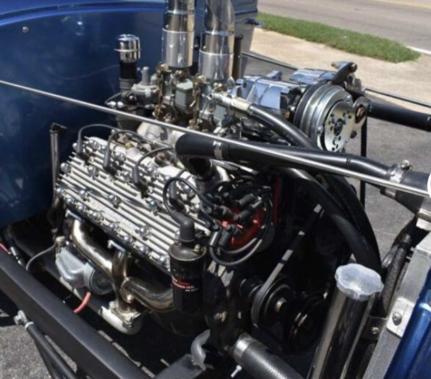 1st Image of a 1932 FORD 5 WINDOW