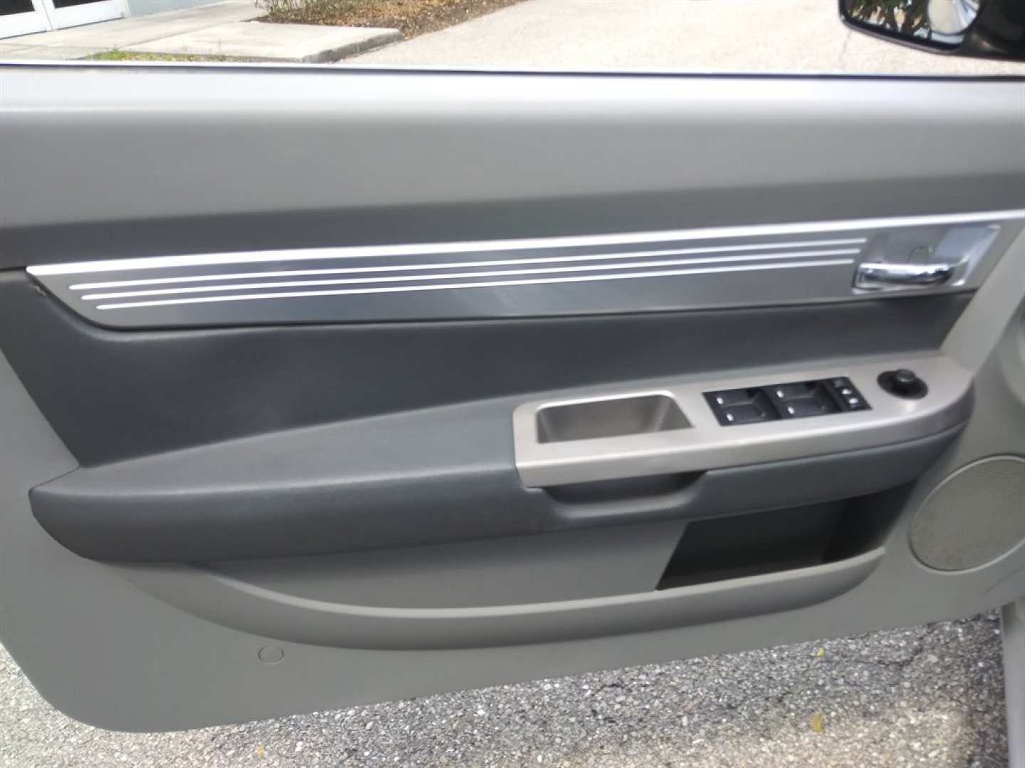 7th Image of a 2008 CHRYSLER SEBRING TOURING