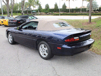 Image 5 of 14 of a 1999 CHEVROLET CAMARO