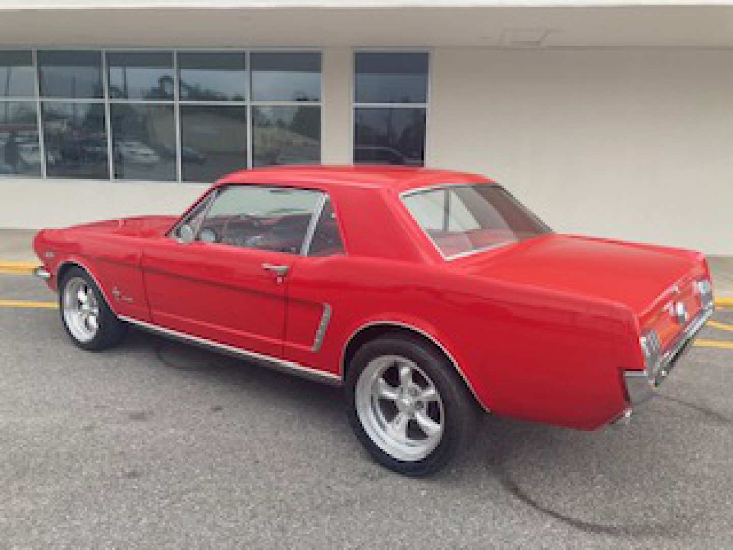 1st Image of a 1965 FORD MUSTANG