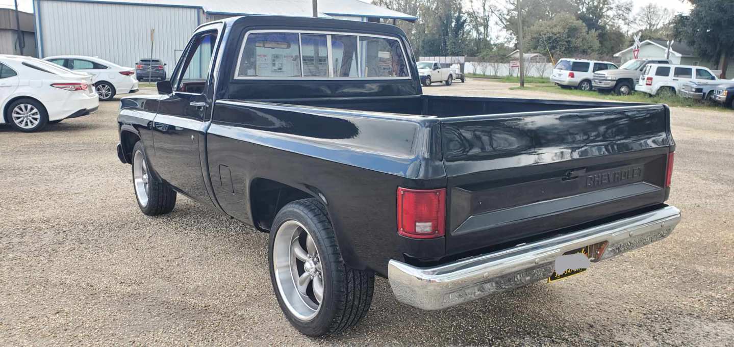 2nd Image of a 1977 CHEVROLET C10