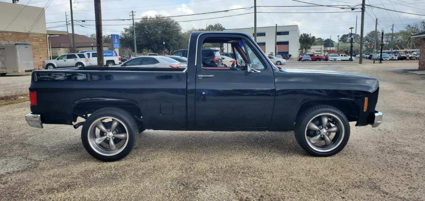 3rd Image of a 1977 CHEVROLET C10