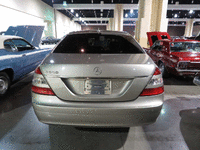 Image 15 of 16 of a 2007 MERCEDES-BENZ S-CLASS S550