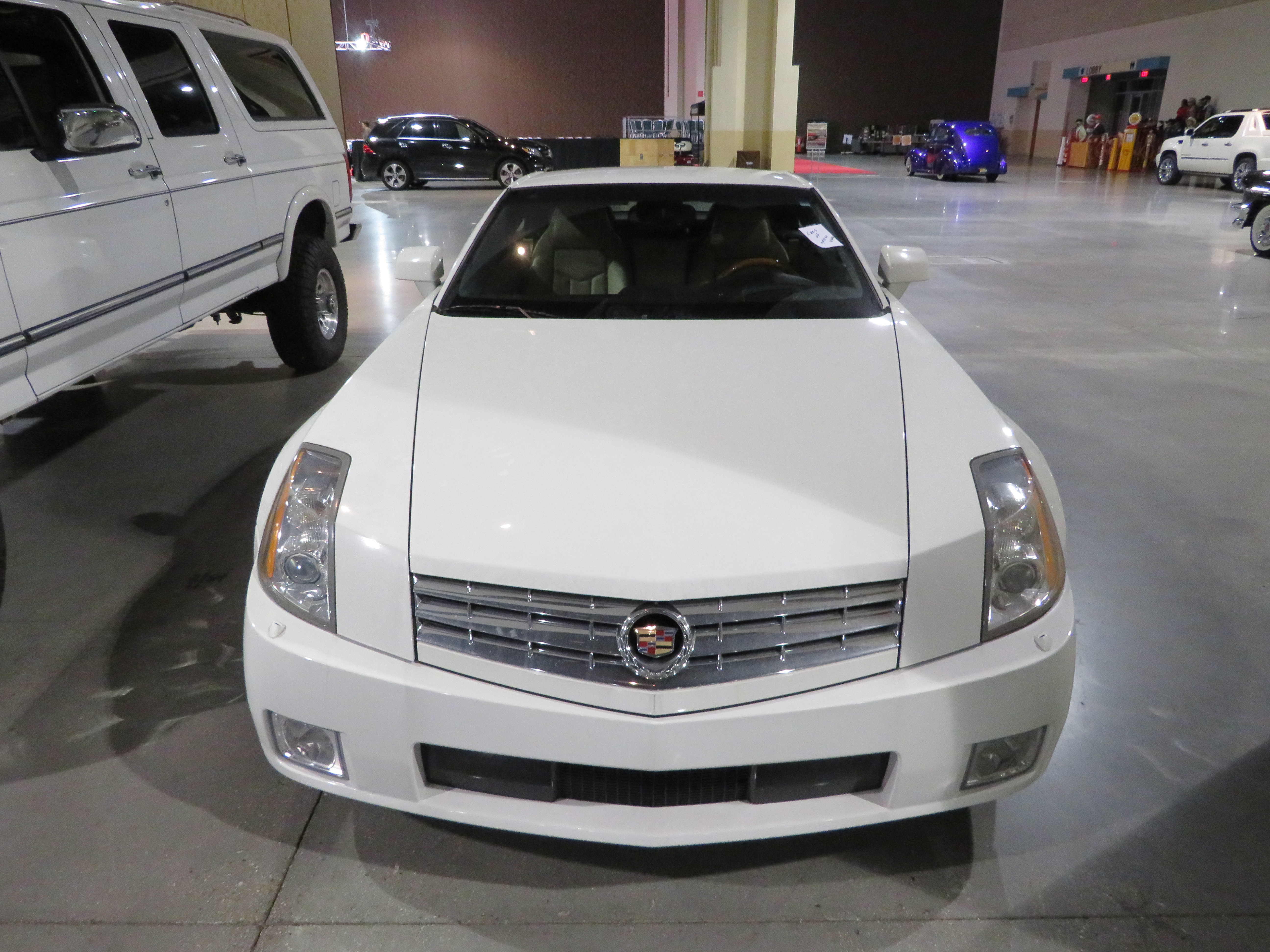 0th Image of a 2008 CADILLAC XLR