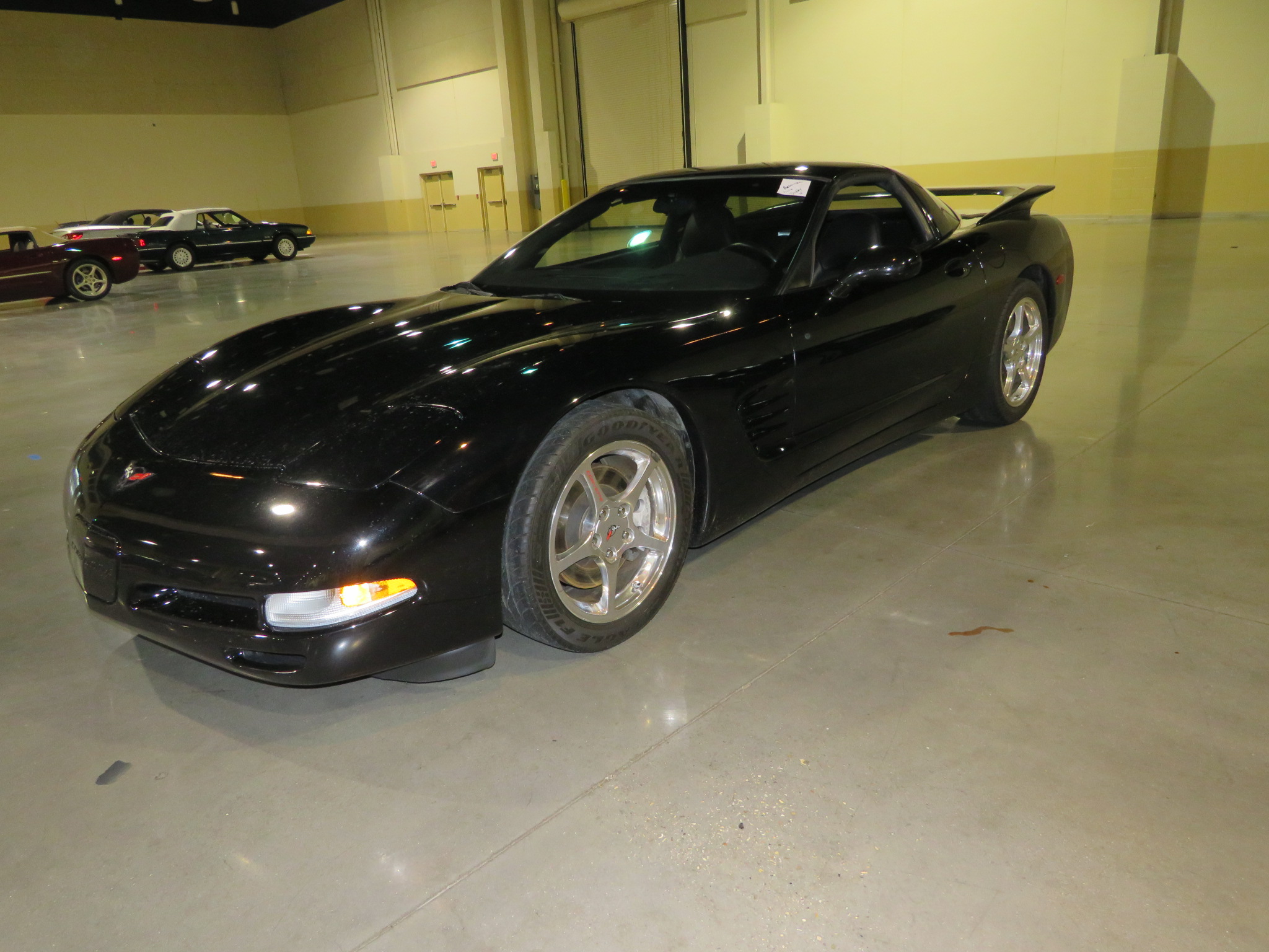 1st Image of a 1999 CHEVROLET CORVETTE