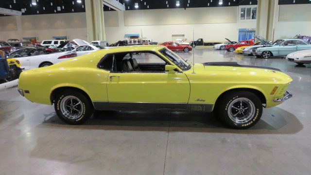 2nd Image of a 1970 FORD MUSTANG