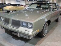 Image 1 of 12 of a 1986 OLDSMOBILE CUTLASS SUPREME BROUGHAM
