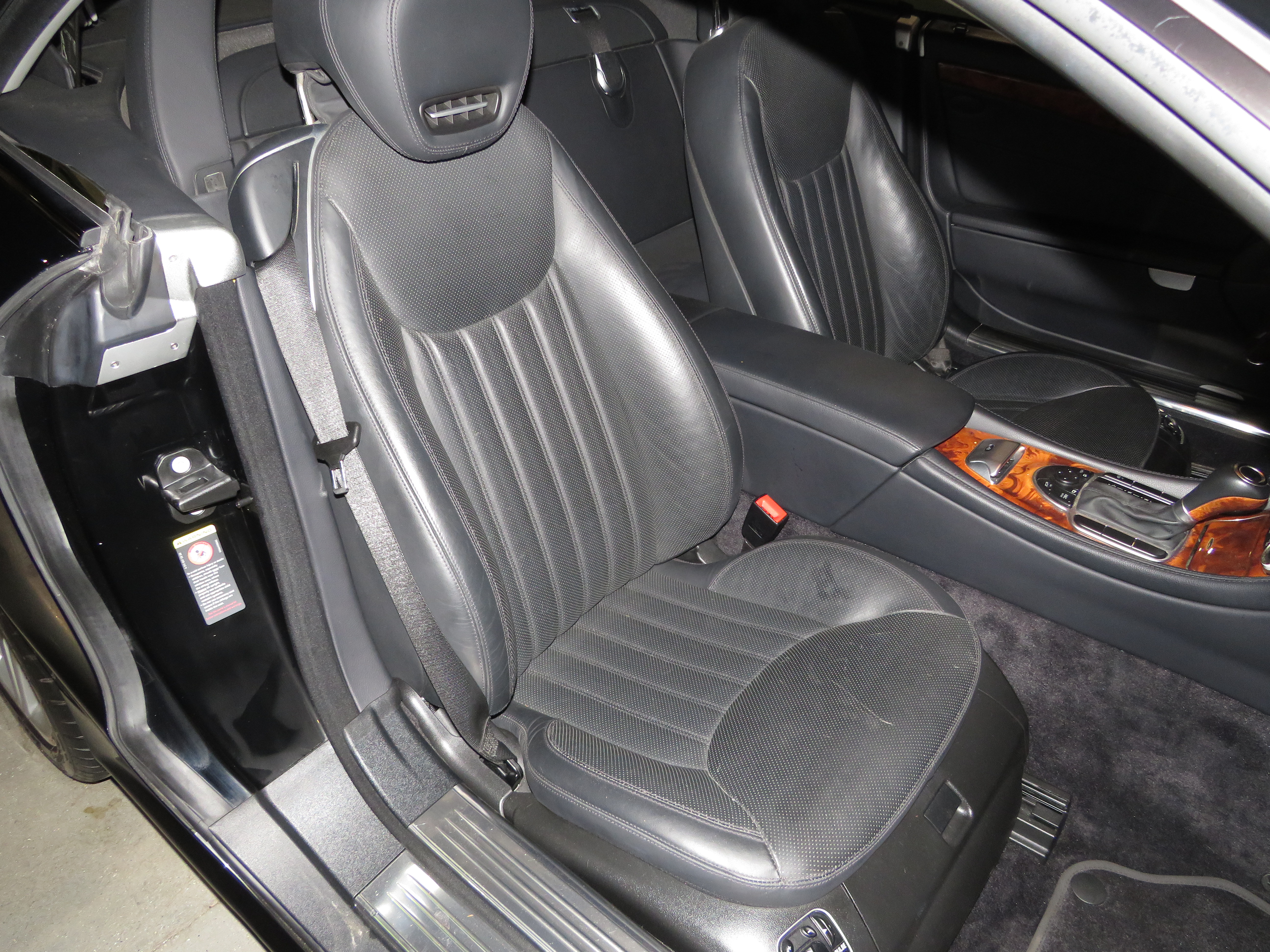 6th Image of a 2009 MERCEDES-BENZ SL-CLASS SL550