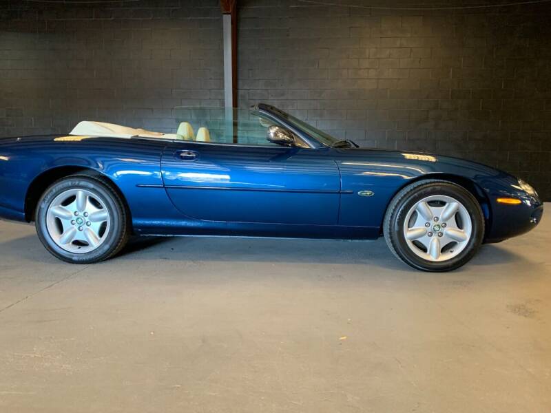 5th Image of a 1997 JAGUAR XK8 XK