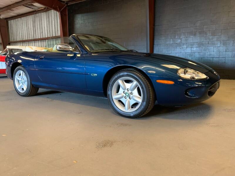 17th Image of a 1997 JAGUAR XK8 XK