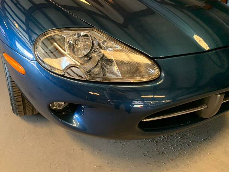 21st Image of a 1997 JAGUAR XK8 XK