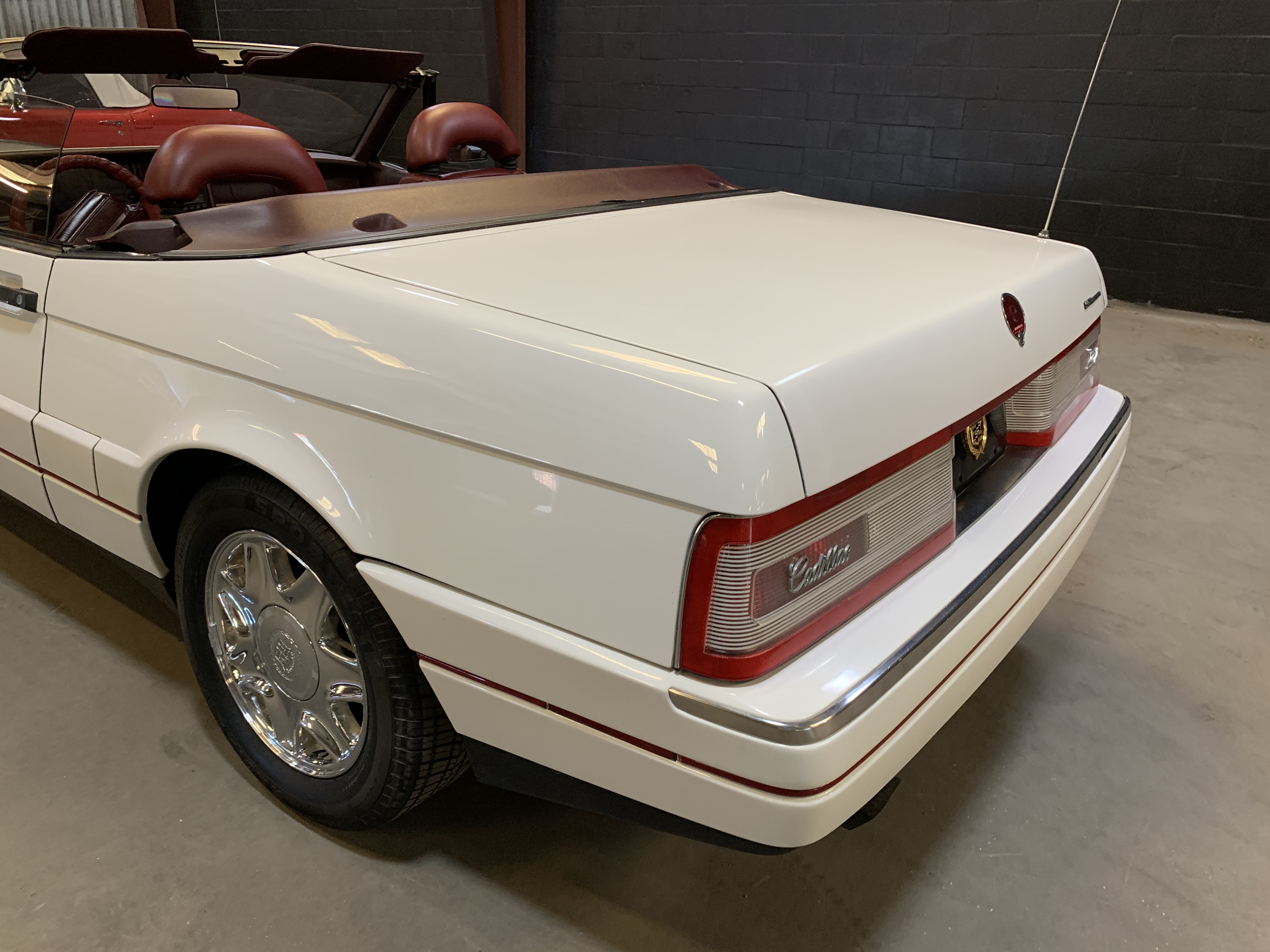 0th Image of a 1992 CADILLAC ALLANTE