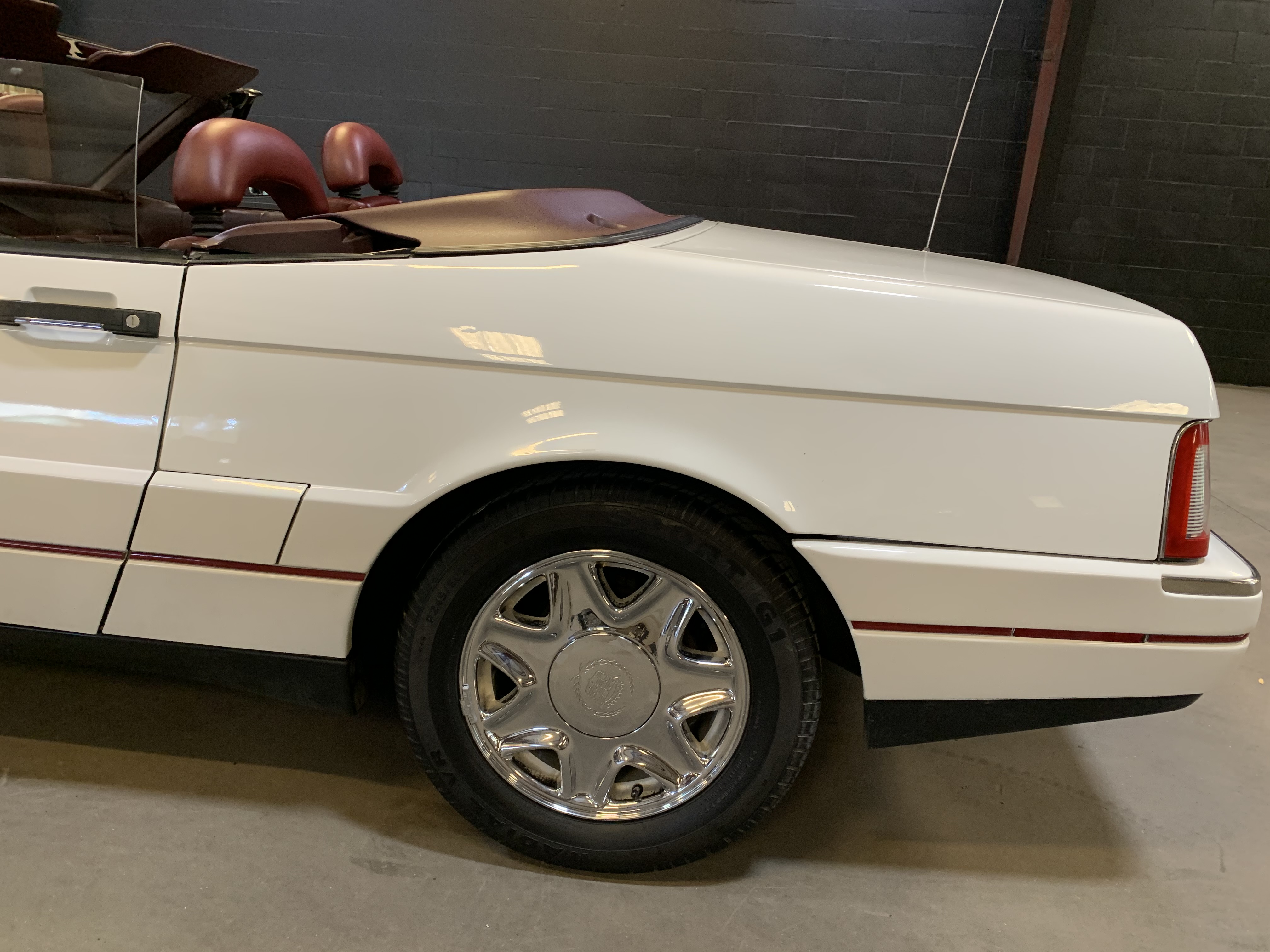 1st Image of a 1992 CADILLAC ALLANTE