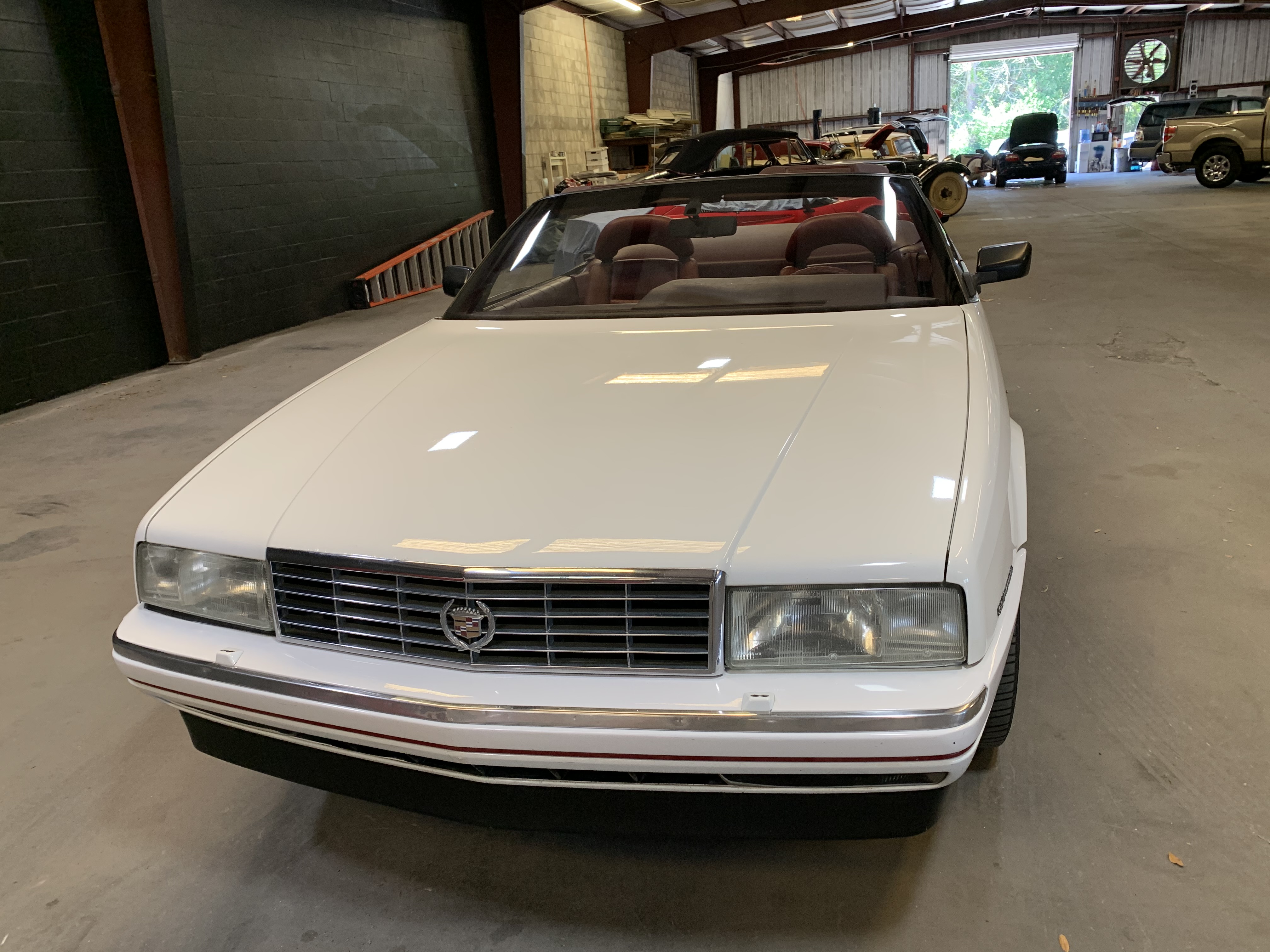 4th Image of a 1992 CADILLAC ALLANTE