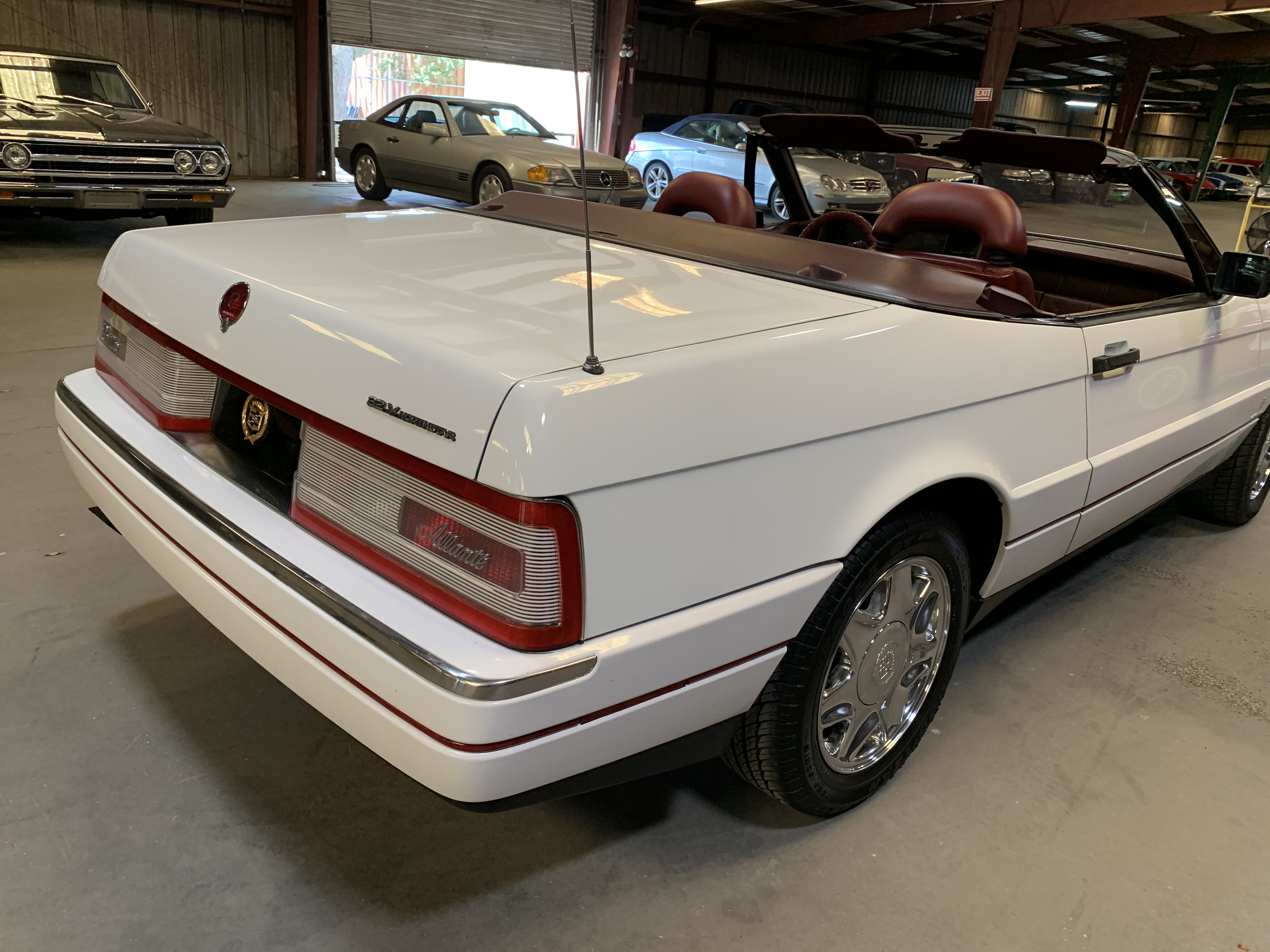 11th Image of a 1992 CADILLAC ALLANTE