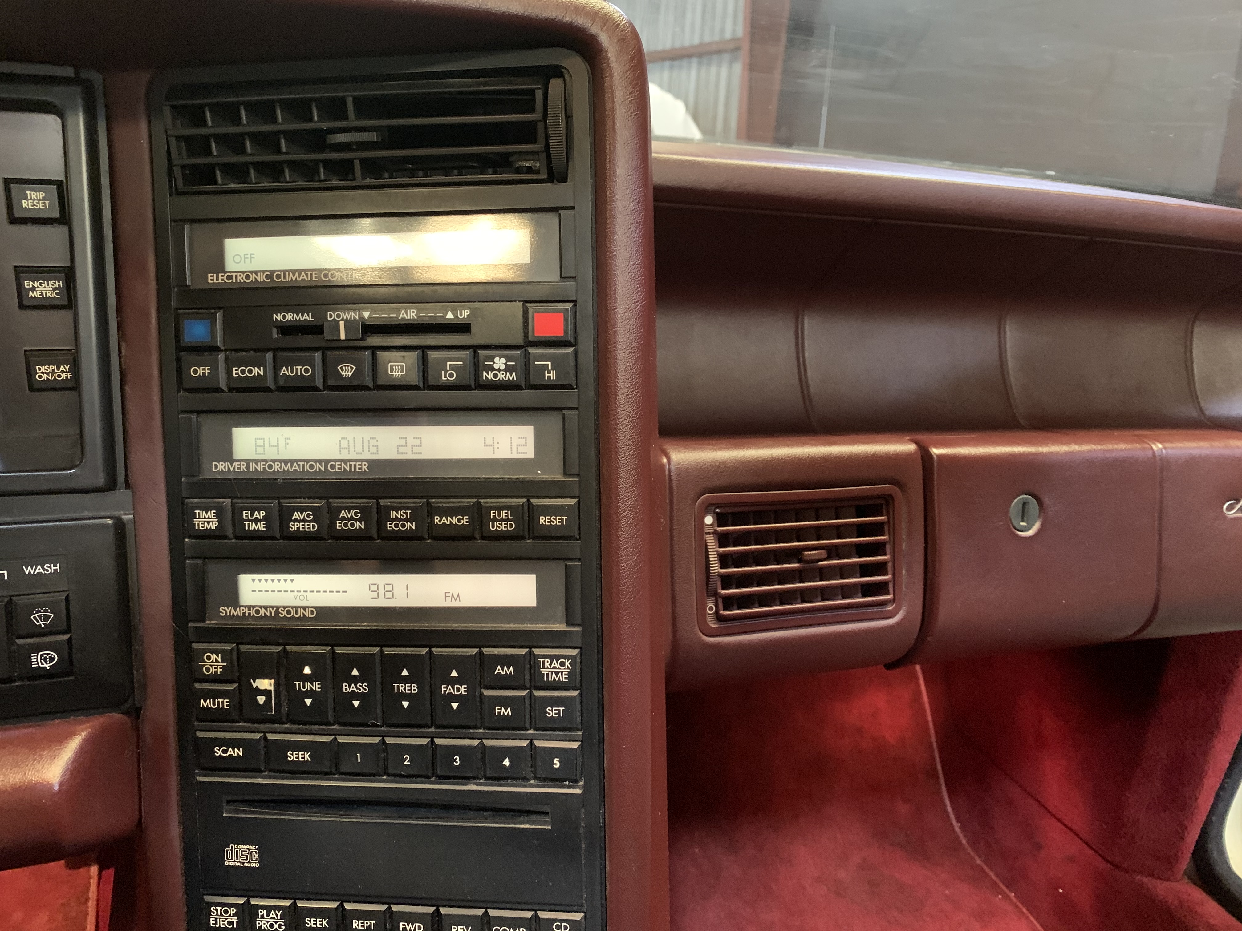 25th Image of a 1992 CADILLAC ALLANTE