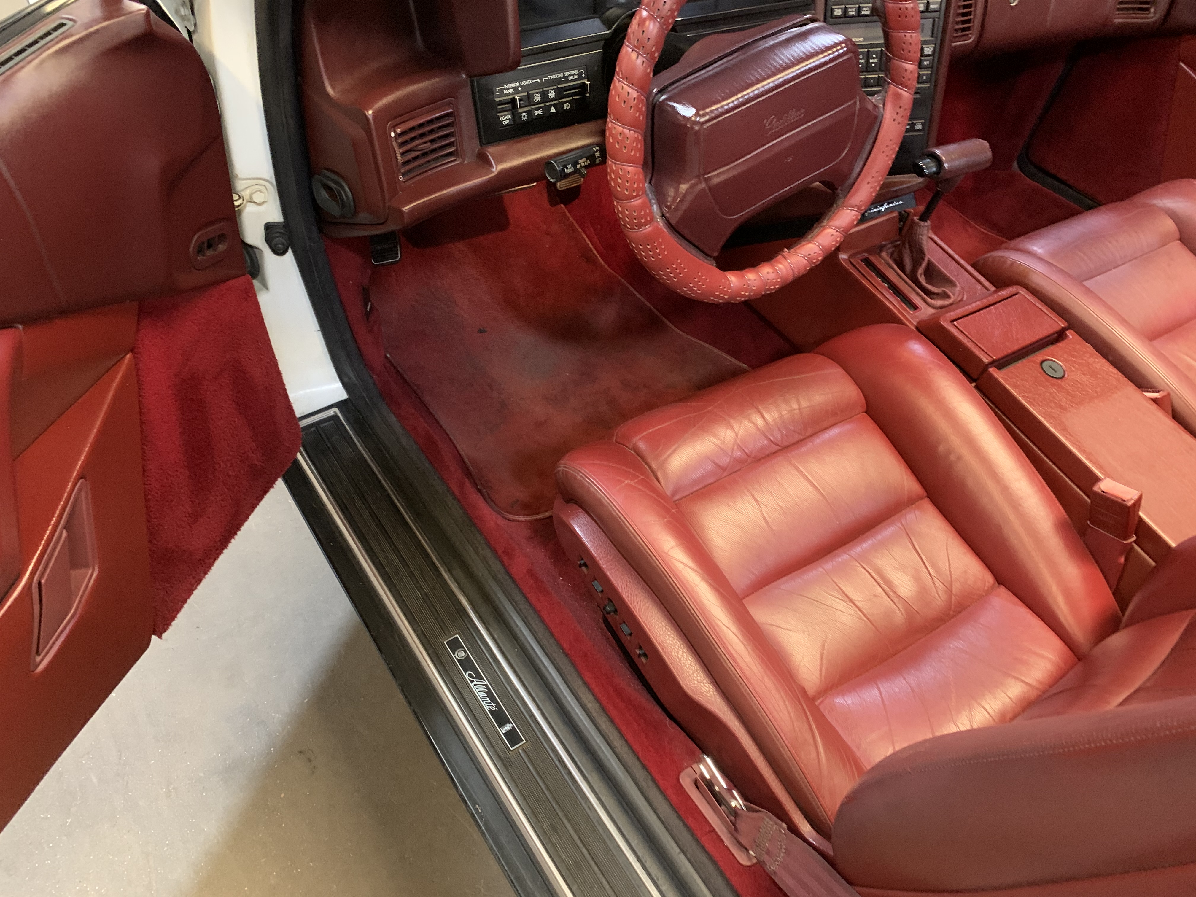 34th Image of a 1992 CADILLAC ALLANTE