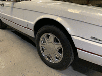 Image 8 of 40 of a 1992 CADILLAC ALLANTE