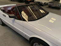 Image 9 of 40 of a 1992 CADILLAC ALLANTE