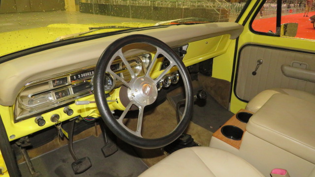 2nd Image of a 1970 FORD F100