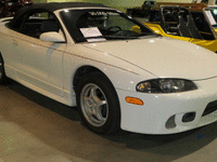 Image 2 of 14 of a 1999 MITSUBISHI ECLIPSE GS SPYDER