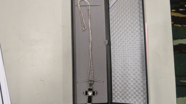 0th Image of a N/A STERLING CROSS REVERSIBLE WITH CHAIN