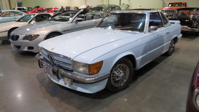 2nd Image of a 1973 MERCEDES-BENZ 450