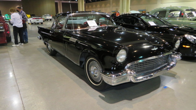 1st Image of a 1957 FORD THUNDERBIRD