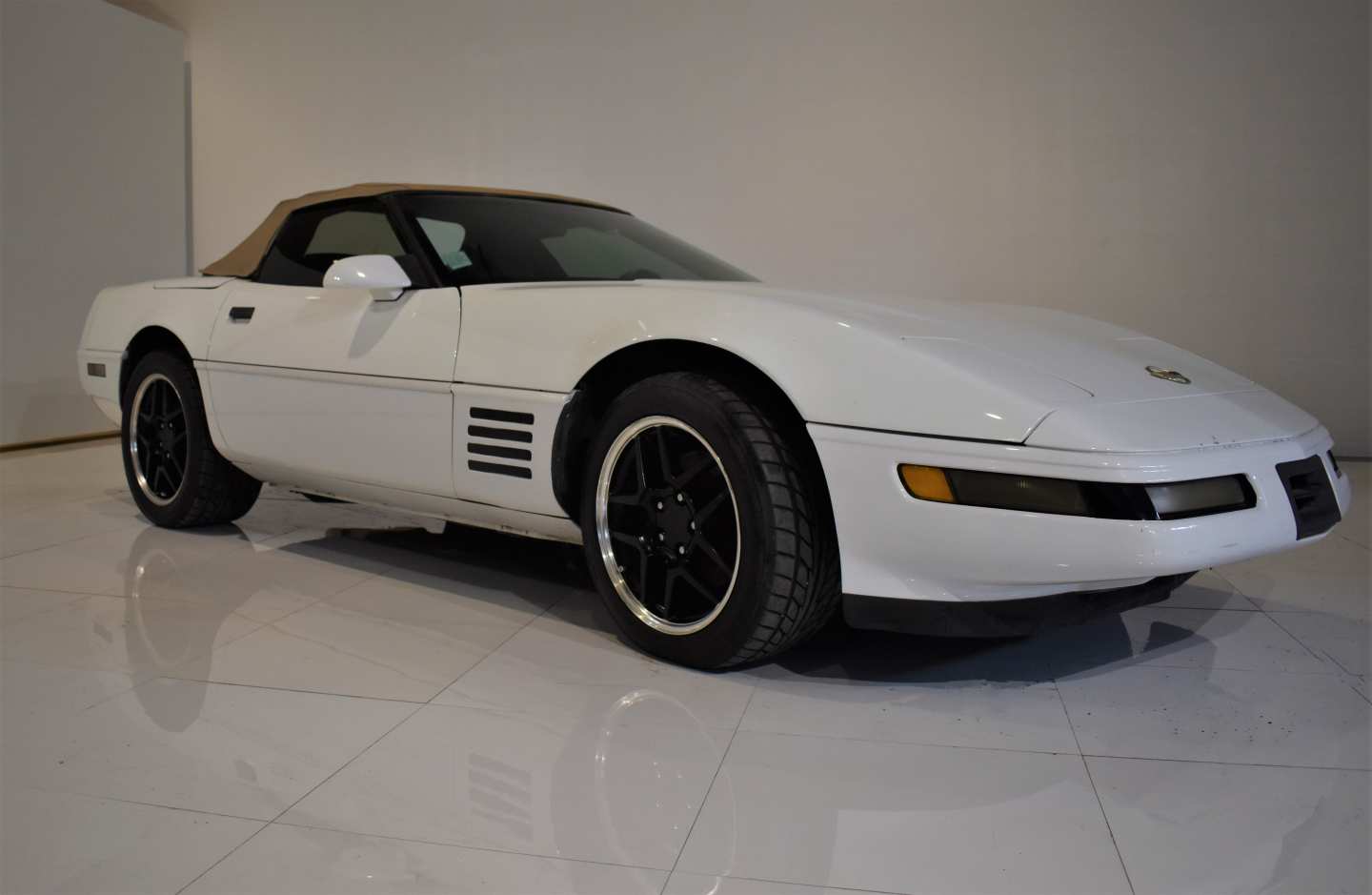 5th Image of a 1993 CHEVROLET CORVETTE