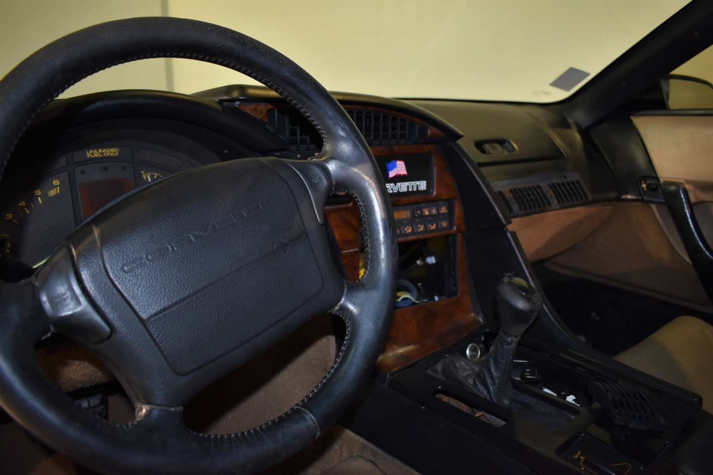 22nd Image of a 1993 CHEVROLET CORVETTE