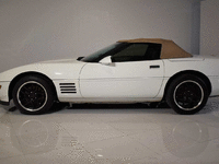 Image 15 of 26 of a 1993 CHEVROLET CORVETTE