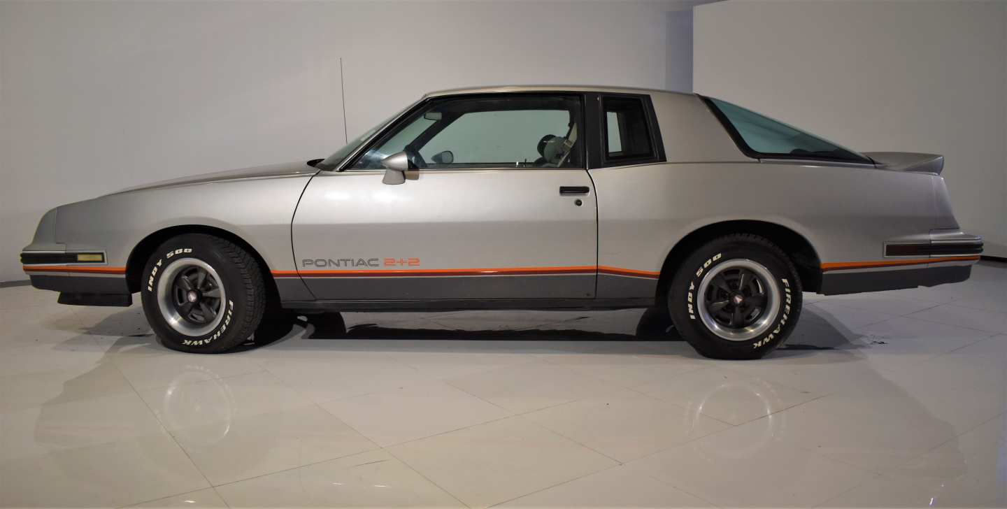 0th Image of a 1986 PONTIAC GRAND PRIX