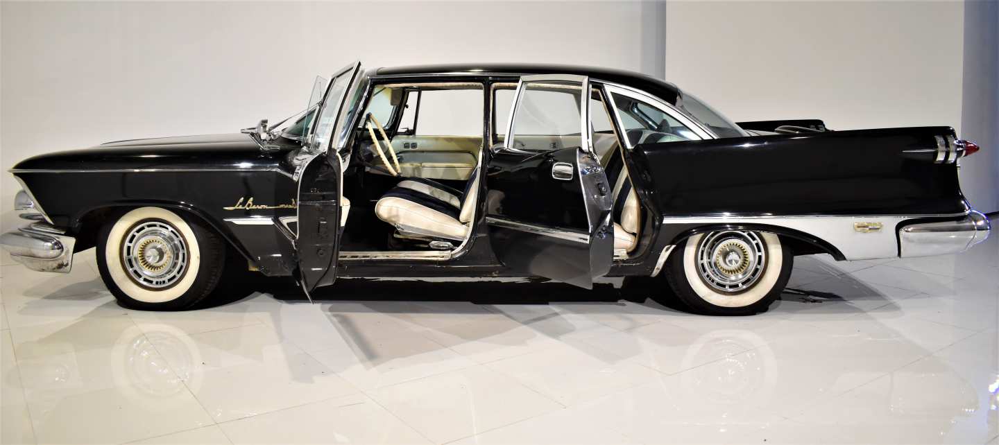 4th Image of a 1959 CHRYSLER IMPERIAL