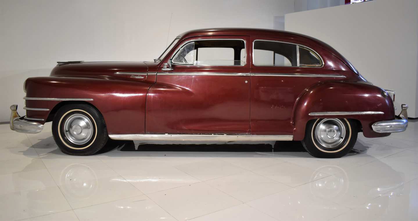 4th Image of a 1948 CHRYSLER WINDSOR