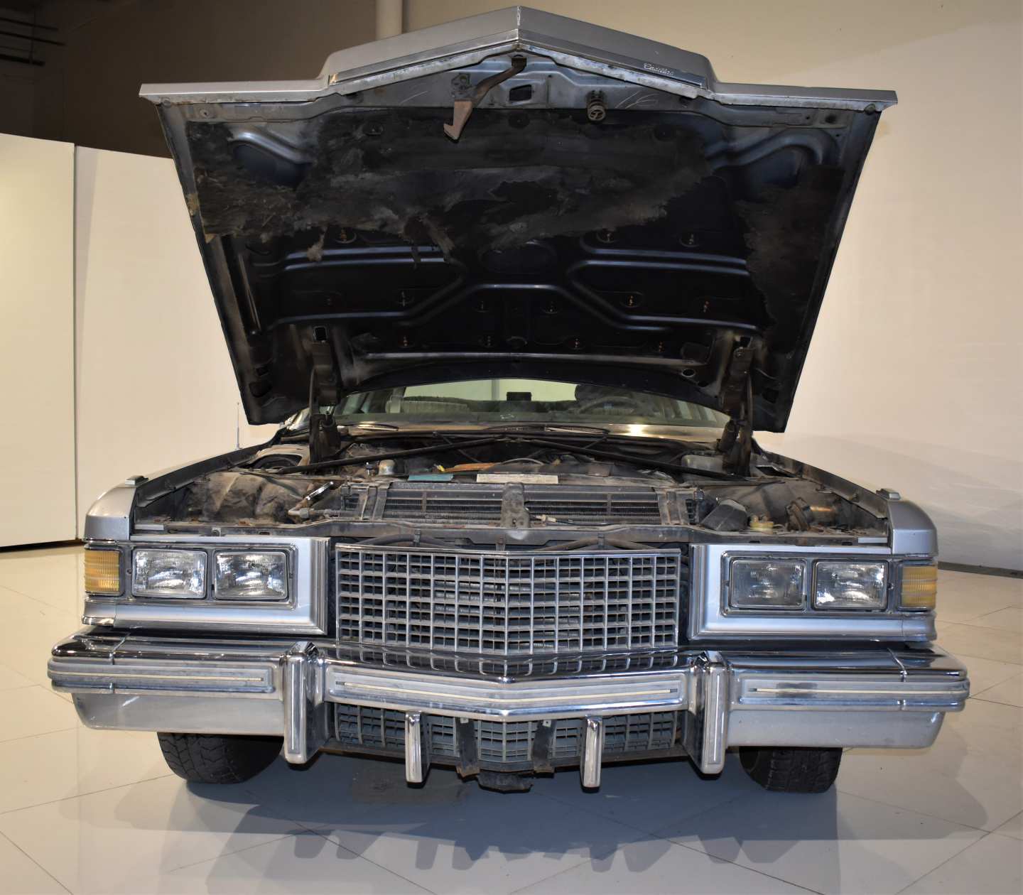 6th Image of a 1976 CADILLAC BROUGHAM
