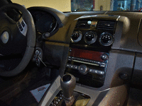 Image 8 of 16 of a 2007 SATURN SKY